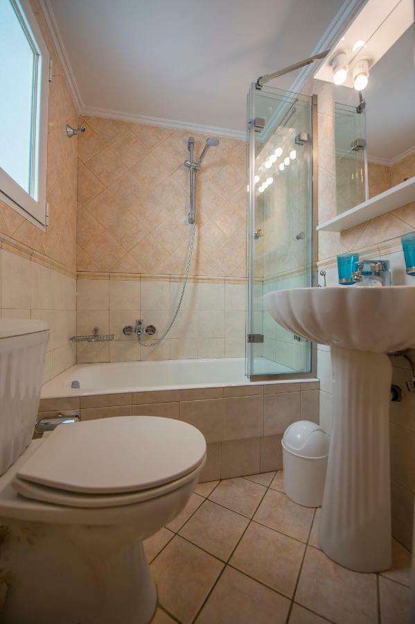 Starapartment Athens-Varkiza Top 2 Екстер'єр фото